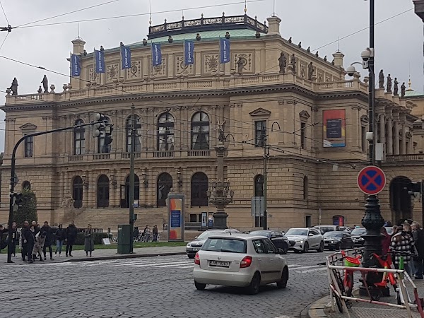 Galerie Rudolfinum 3