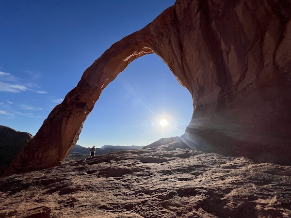 Corona Arch