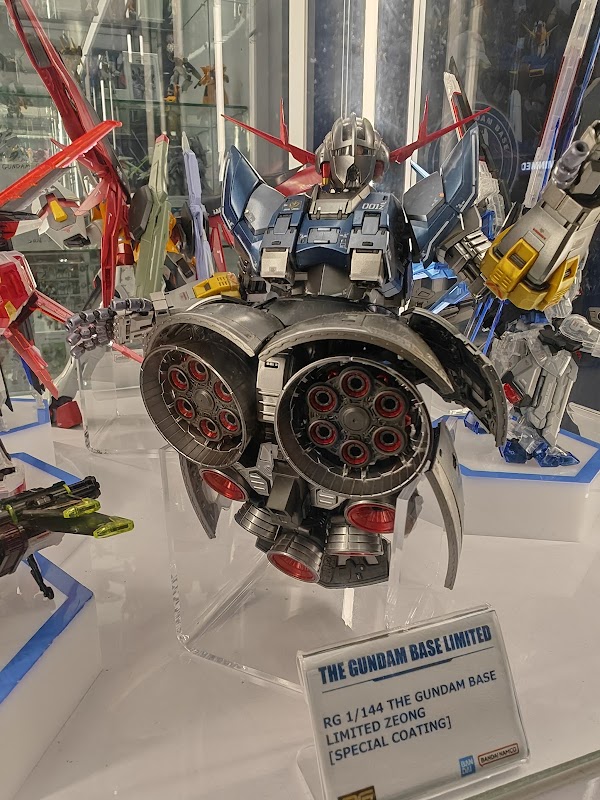 Gundam Base Singapore 4
