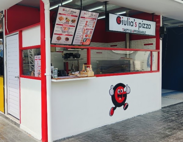 Giulia's pizza 1