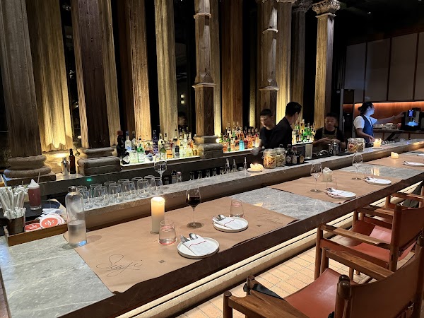 Raw (formerly as Raw Kitchen Hall)