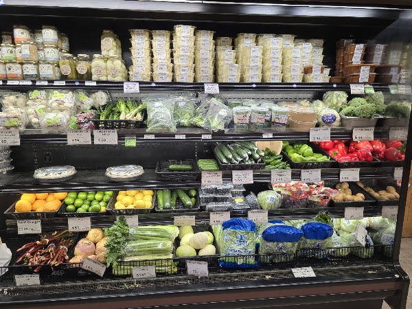 Whistleberry Market 5