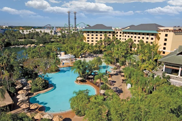 Loews Royal Pacific Resort at Universal Orlando 1