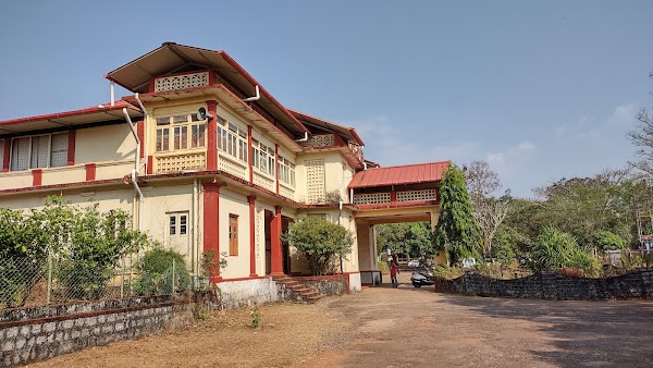 Mahatma Gandhi Memorial College 1