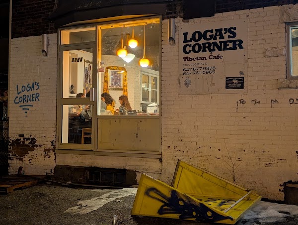 Loga's Corner