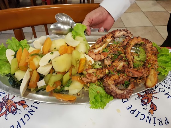 Restaurante Príncipe de Mônaco - (Copacabana) 4