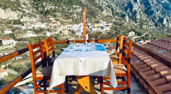 Rooms&Restaurant "EMILIANO" (Castle of Kruja)