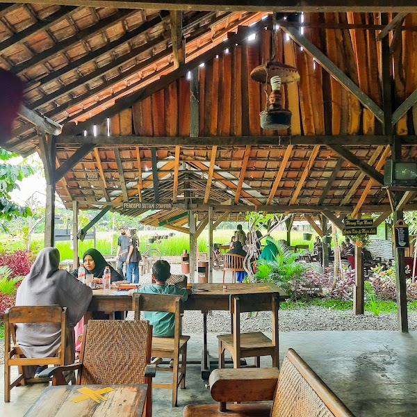 Warung Kopi Manis
