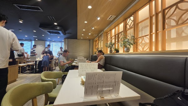 A Happy Pancake Ginza 2