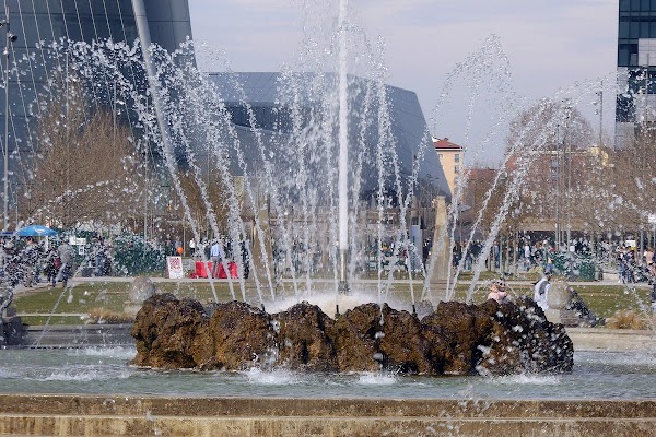 Milan 5