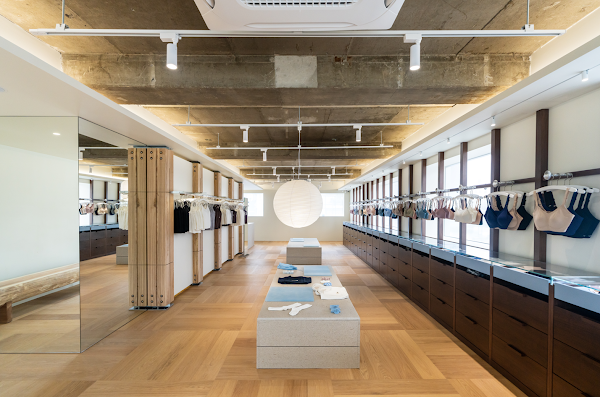 Verish Anguk Flagship Store 베리시 안국 플래그십 스토어 3