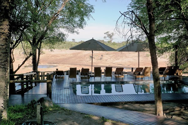 Savute Safari Lodge desert and delta