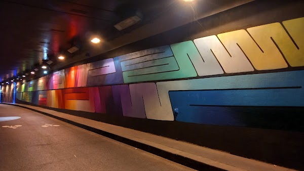 Tunnel des Tuileries [réservé aux piétons et aux cyclistes] 3