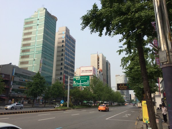 Sinsa-dong 2