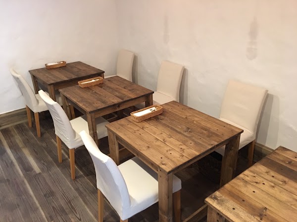 Dining 603 1
