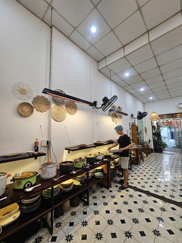 La'Vegan & Vegetarian Restaurant Da Nang 5