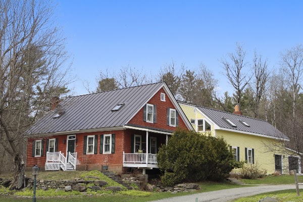 The 1820 House: Stowe