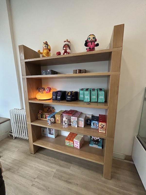 Tobbi Cafe 3
