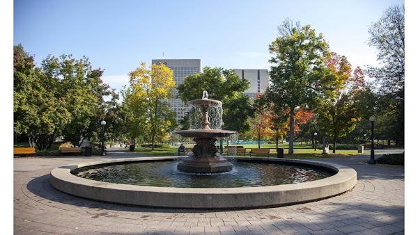 Confederation Park