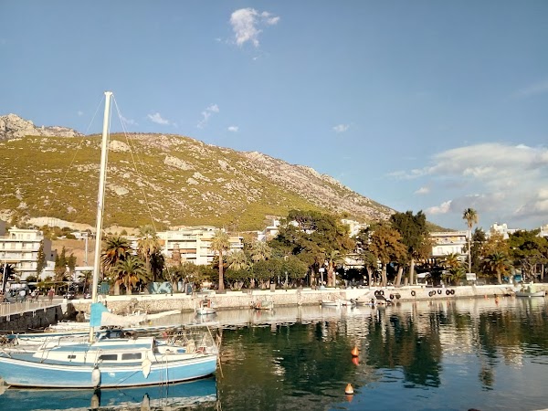 Loutraki Beach Park