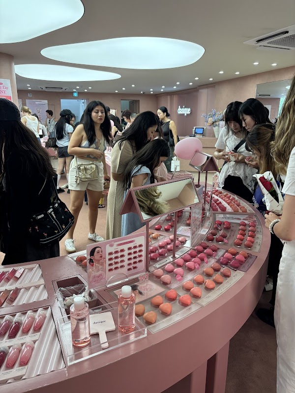 Dasique Flagship Store 3