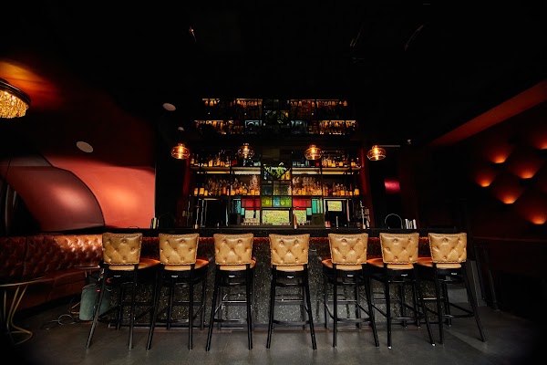Bijou Drinkery Room