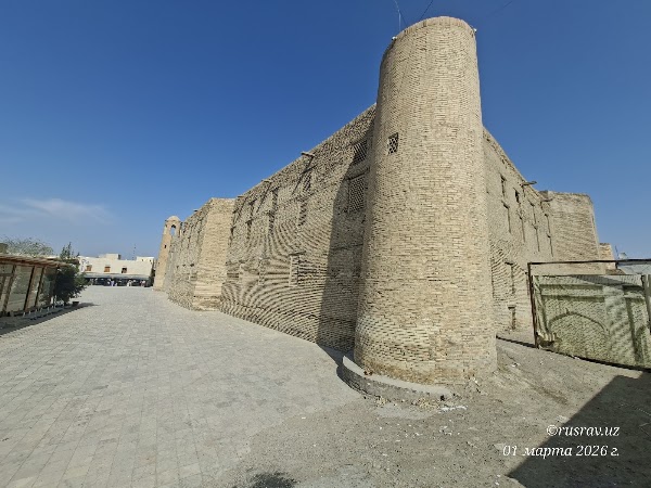 Abdulaziz Khan Madrassah 5