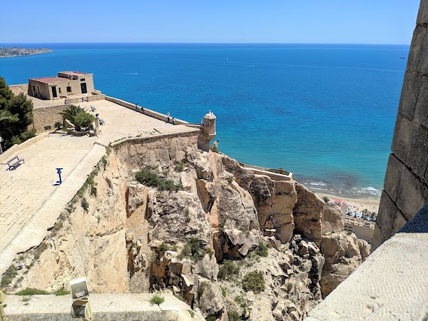 Castell de la Santa Bàrbara 2