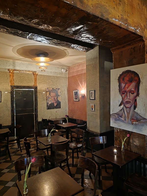 Neues Ufer Café Bar 3