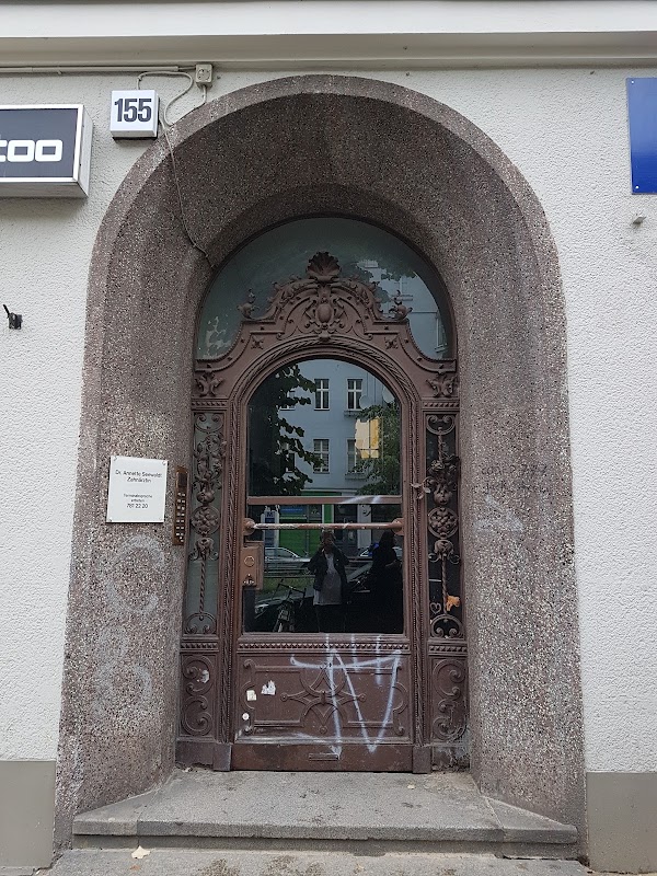 Neues Ufer Café Bar 2
