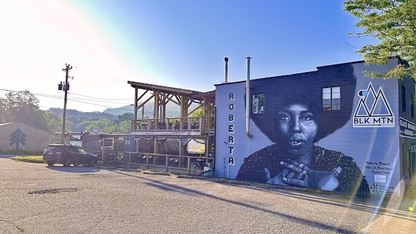 Black Mountain Brewing