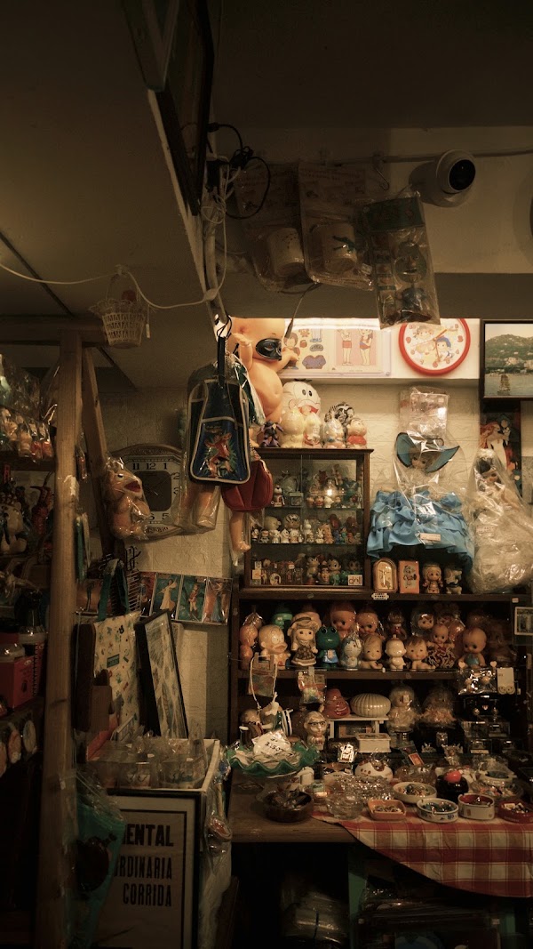 Good Bad Creative (Secondhand Vintage Store) 2