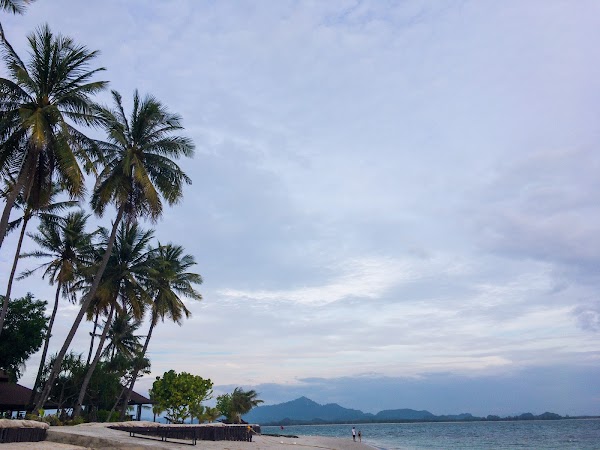 Hua Laem Prao Beach
