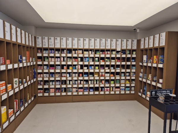 Optima Wellness Museum Pharmacy Bukchon 2