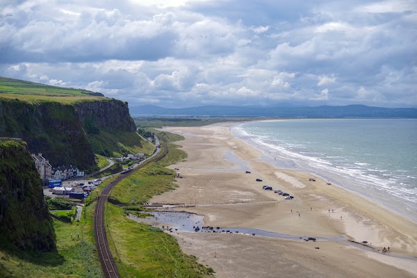 Downhill Strand