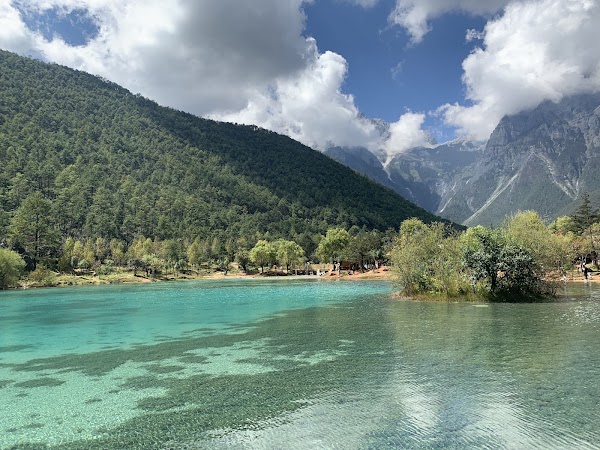 Blue Moon Lake