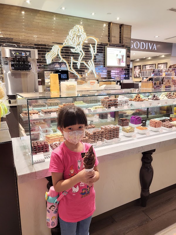 Raffles City Shopping Centre 3