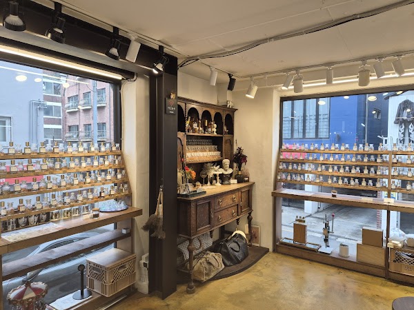 MAISON DE PARFUM : 121 Le mal du pays Seoul | Perfume Workshop & Studio 홍대향수공방 5