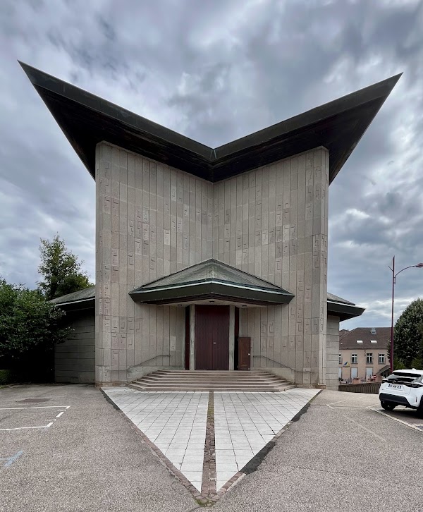 Eglise Saint Remy Baccarat 5