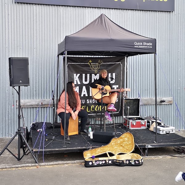 Kumeu Market