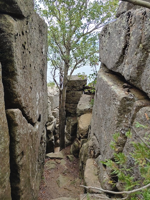 Top Of The Giant Trail 4