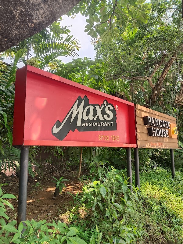 Max's Restaurant 3