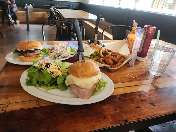Blue Pine Grill 4
