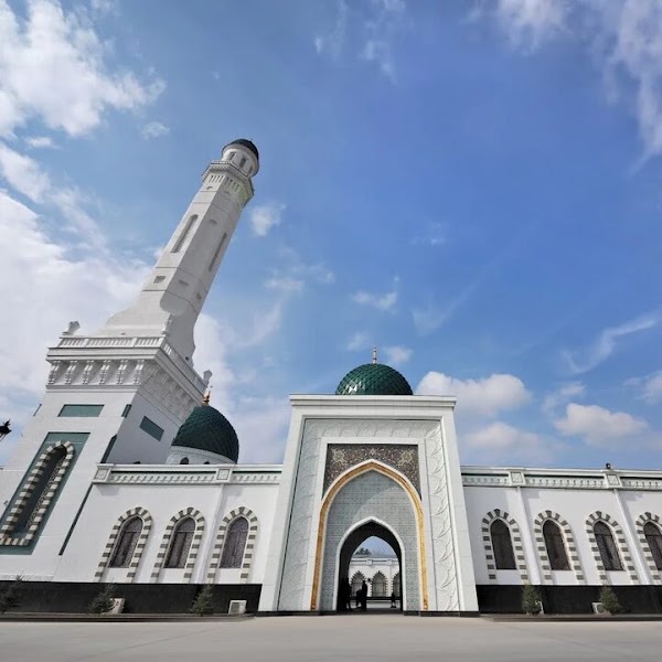 Uzbekistan 15