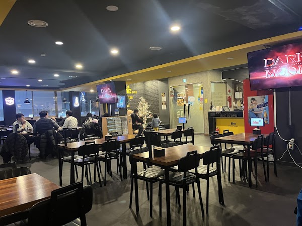 BHC Chicken Dongdaemun