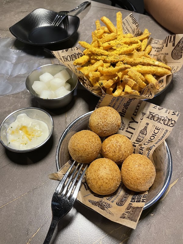 BHC Chicken Dongdaemun 5