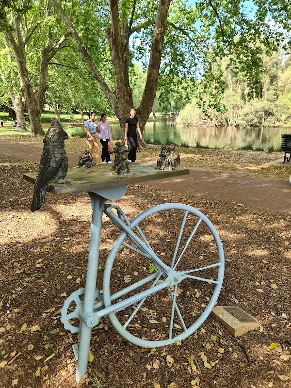 Hyde Park 3