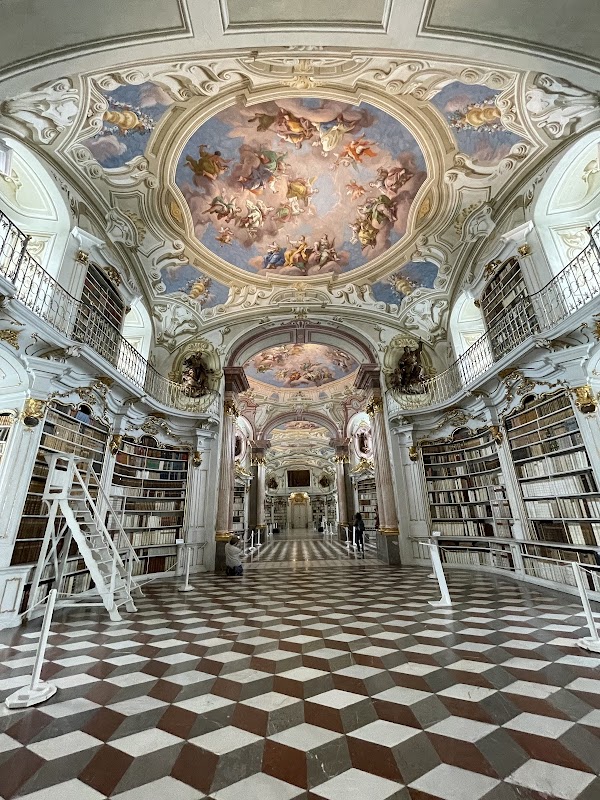 Stift Admont - Bibliothek und Museum 1