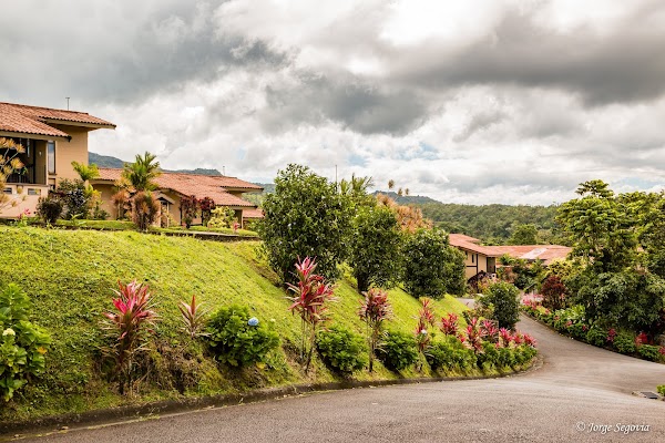 Hotel Arenal Kioro Suites & Spa
