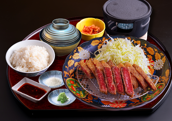Kobe Beef & Halal Wagyu – Sukiyaki, Ramen, Gyukatsu & Vegan GYUMON Susukino Sapporo (神戸牛すき焼き・ハラル和牛ラーメン・牛カツ&ビーガン 牛門 すすきの) 5